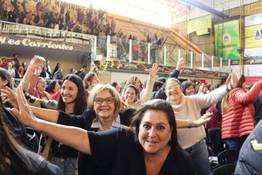 Más de 3.000 docentes de Corrientes participaron en una jornada de formación en el Club San Martín,